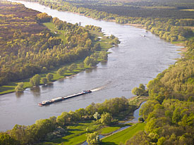Luftbild der Elbe
