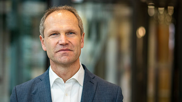 Prof. Markus Weitere, Leiter des Departments Fließgewässerökologie. Foto: Sebastian Wiedling/UFZ