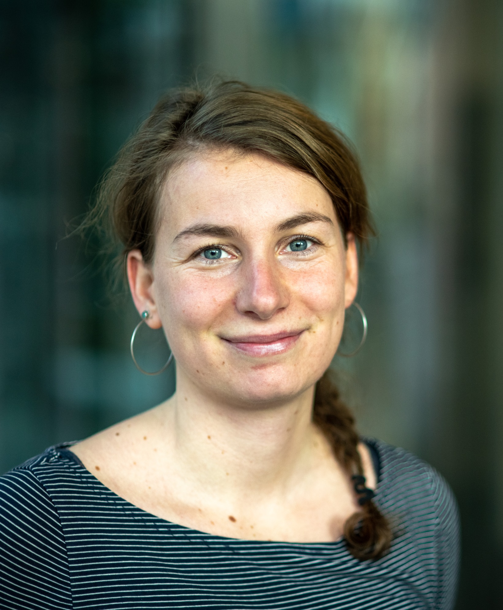 Juliane Groth Juliane Groth