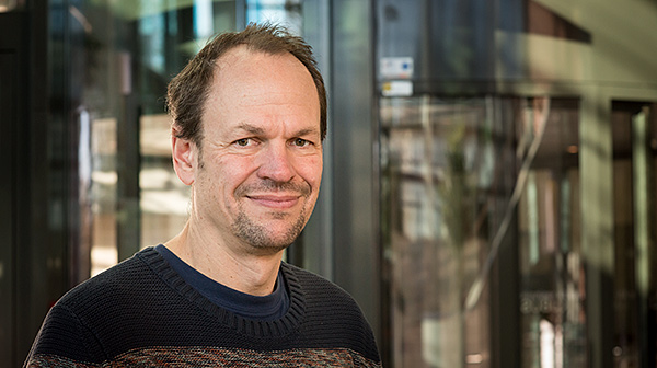 Prof. Dr. Ingolf Kühn, Departmentleiter Biozönoseforschung. Foto: Sebastian Wiedling/UFZ