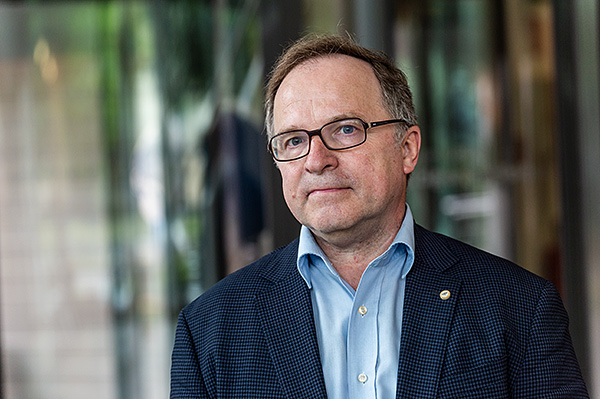 Porträt Prof. Wolfgang Köck. Foto: André Künzelmann/UFZ Porträt Prof. Wolfgang Köck. Foto: André Künzelmann/UFZ