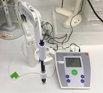 pH Meter SevenEasy, Mettler Toledo. Photo: UFZ pH Meter SevenEasy, Mettler Toledo. Photo: UFZ
