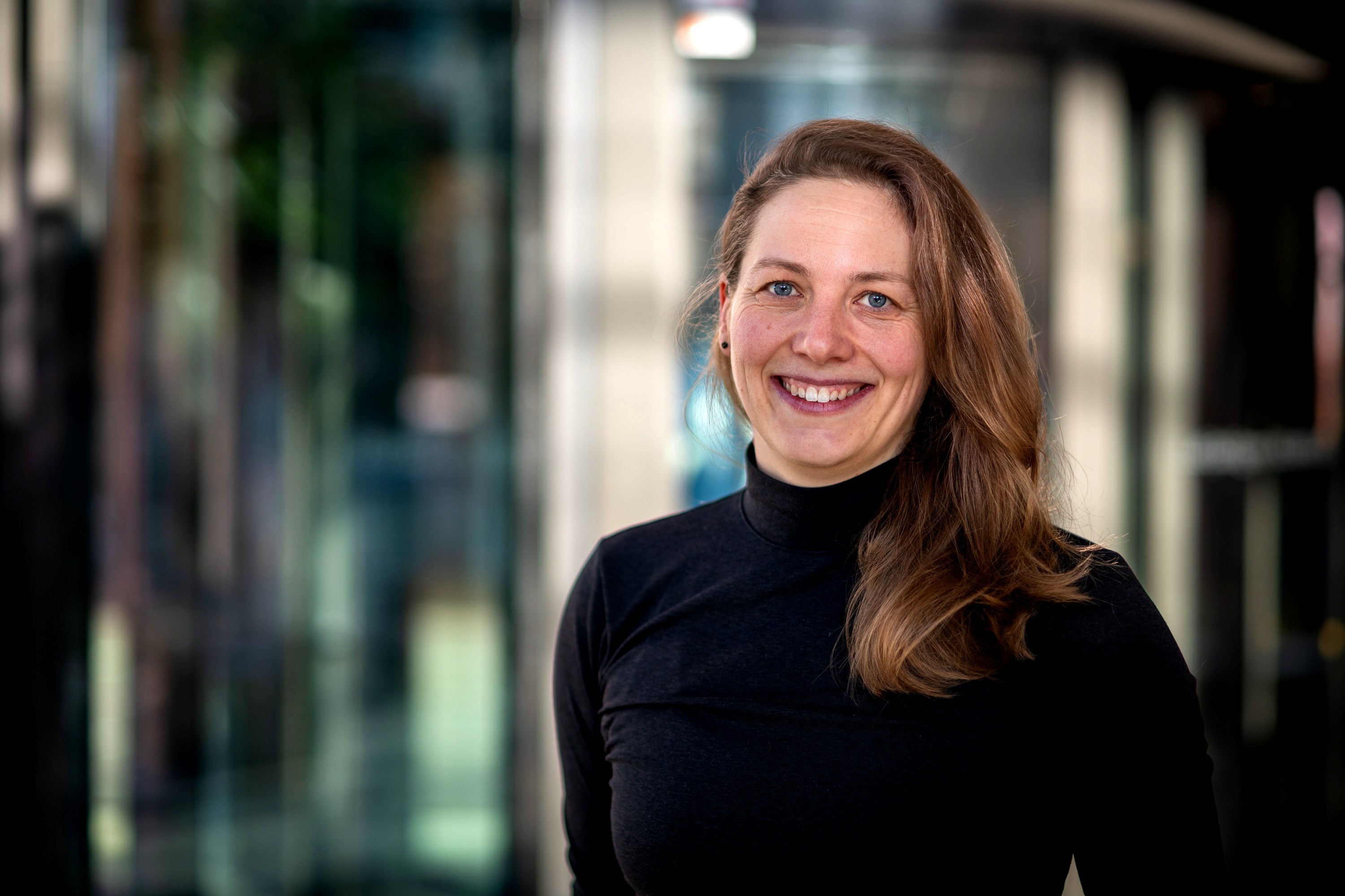 Dr. Carolin Huber Dr. Carolin Huber