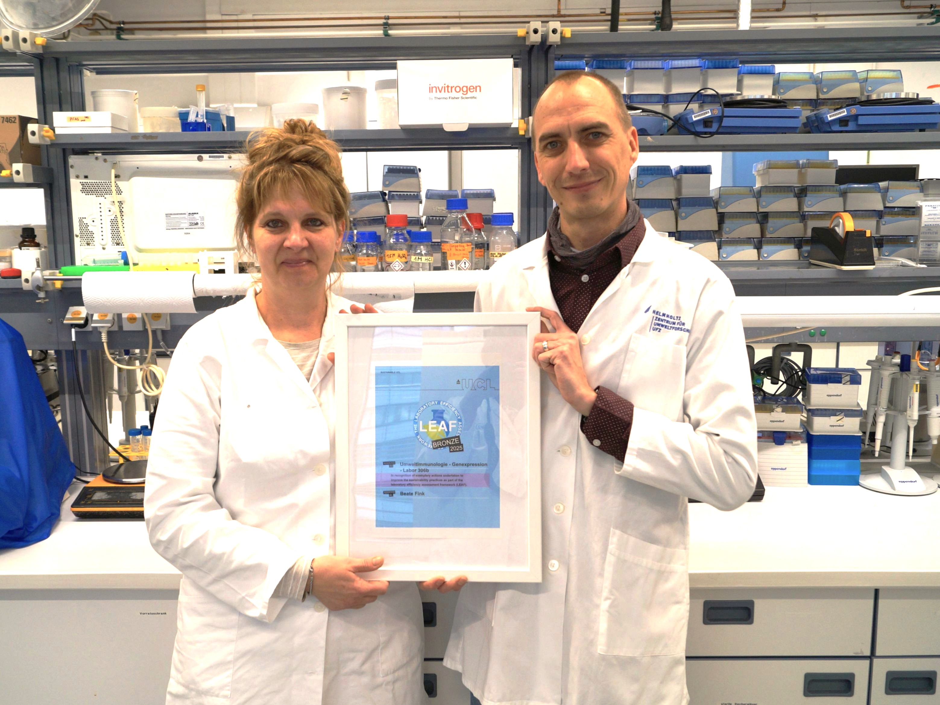 LEAF-Zertifizierung Bronze für Labor 306b in Gebäude 6.0