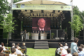 Podiumsdiskussion auf der Woche der Umwelt (Archivbild) Podiumsdiskussion auf der Woche der Umwelt (Archivbild)