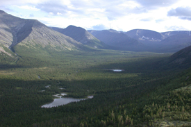 Blick auf das Kunjok-Tal im Norden des Khibiny-Gebirges