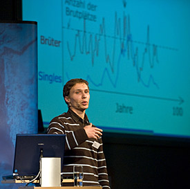 Sten Zeibig während seines Vortrages im Wettbewerb Wissenschaft verstehen, 2008