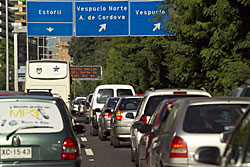 Heavy traffic as a source of air pollution