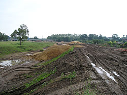 Deichbau vor Eilenburg