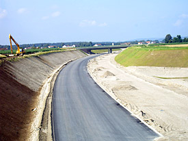 Straßenbau, Foto: Copyright Zauberhut - Fotolia.com Straßenbau