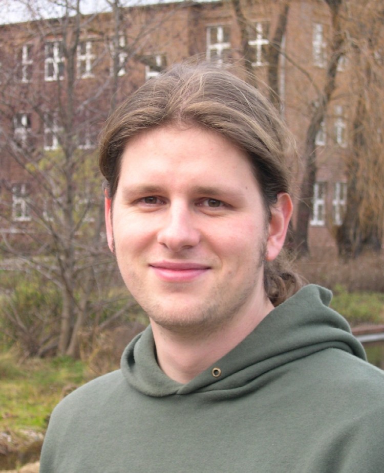 Dipl.-Ing. Torsten Bähr Dipl.-Ing. Torsten Bähr