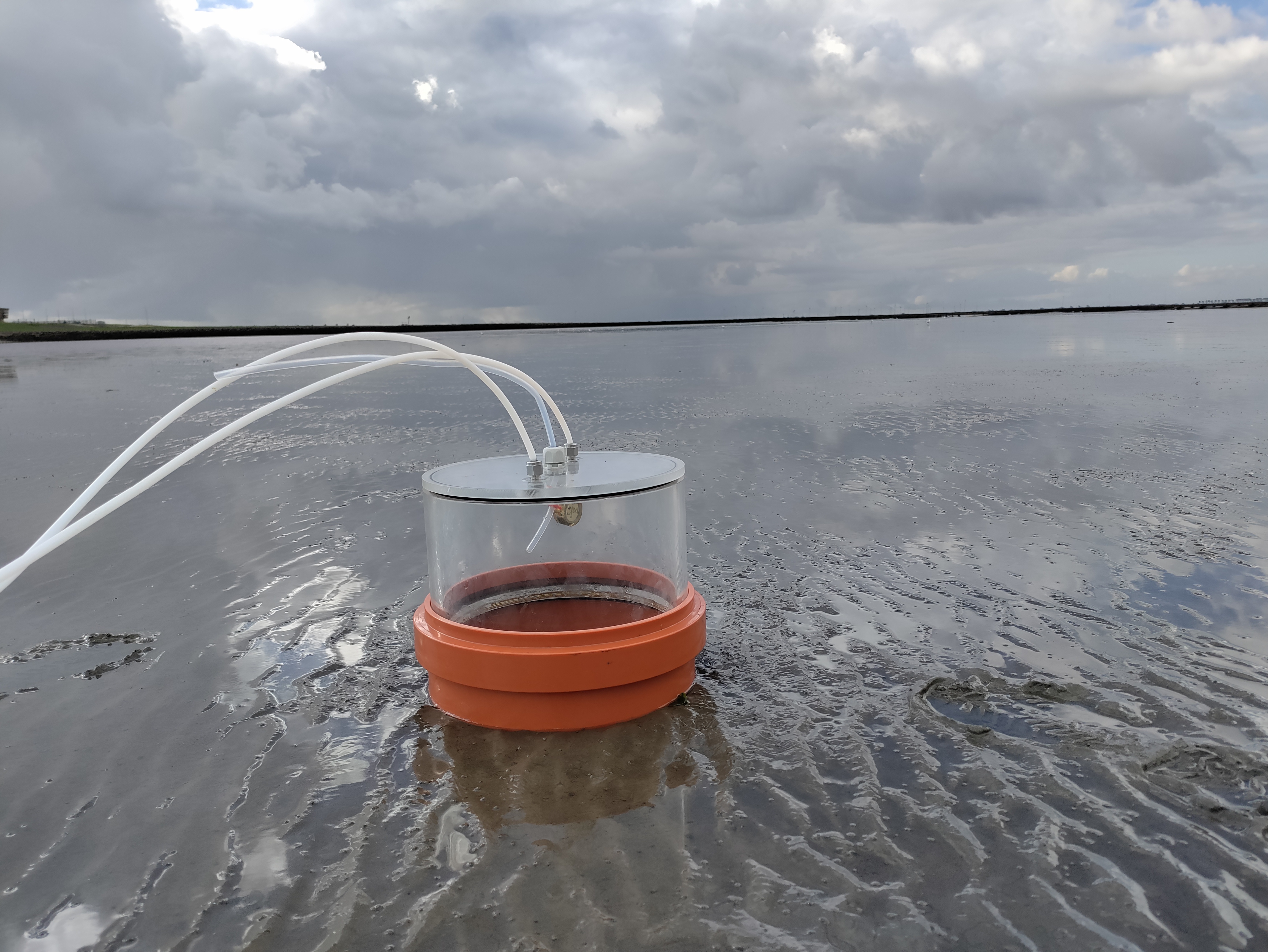 measuring greenhouse gas emissions from wadden sea sediments