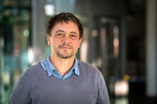 Portrait Frank Hüesker