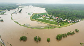 Luftbild: Erlln an der Mulde, Sachsen, Hochwasser 2013 Luftbild: Erlln an der Mulde, Sachsen, Hochwasser 2013