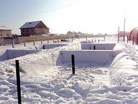 Die Forschungsanlage zur Abwasserreinigung und Holzproduktion im mongolischen Winter