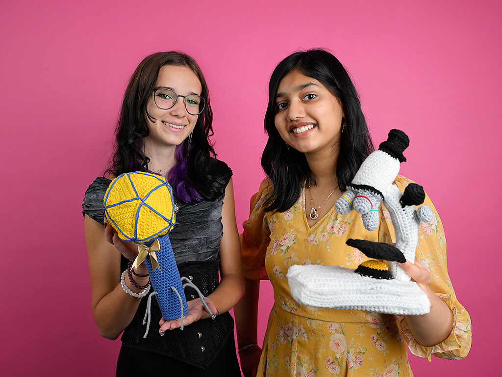 Misha Hegde and Mira Maurer © Stiftung Jugend forscht e. V.